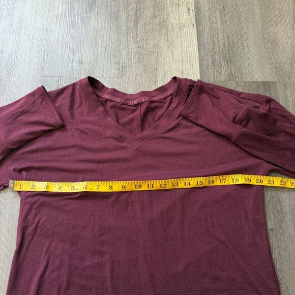 RBX Wine V Neck Thumbhole Top Soft Medium Loose Fit - Picture 7 of 9